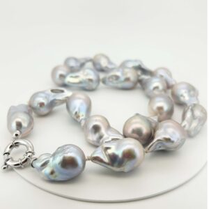 Bubble Collection Silver earrings with coral paste